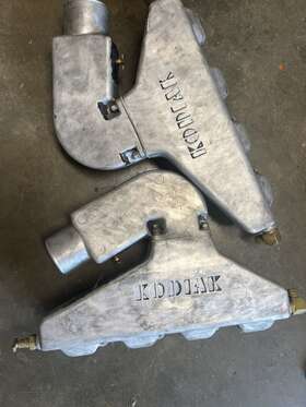 R028021 Kodiac Big Block Chevy Exhaust Manifolds Water Cooled Marine 427 454 496 502