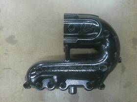 8m0053876 Mercruiser 8m0104216 V-6 Exhaust Manifold Starboard