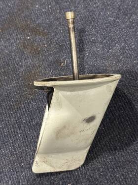 832580 Volvo Penta Aq275 Exhaust Flapper Housing Back Wash Stop