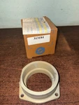 Nos Omc Oem Evinrude Johnson 313184 Bearing Retainer . B475. Fixed Price $49.99.