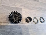 Omc Evinrude Johnson 390295 Forward Gear & Bushing Outboard. Fixed Price $26.84.